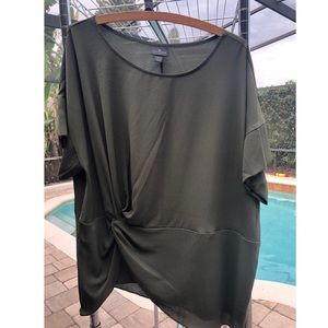 Business casual blouse